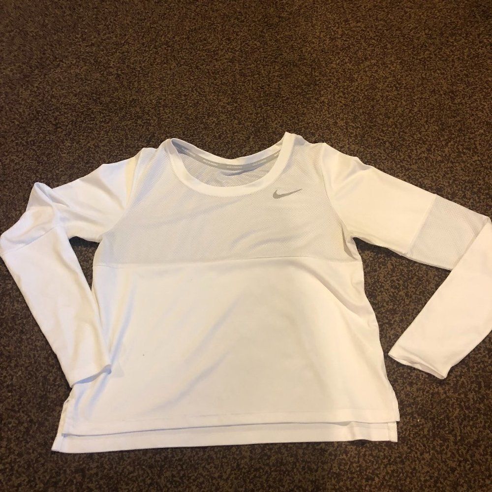 Nike Women's White Running Dri Fit Shirt Size M VB